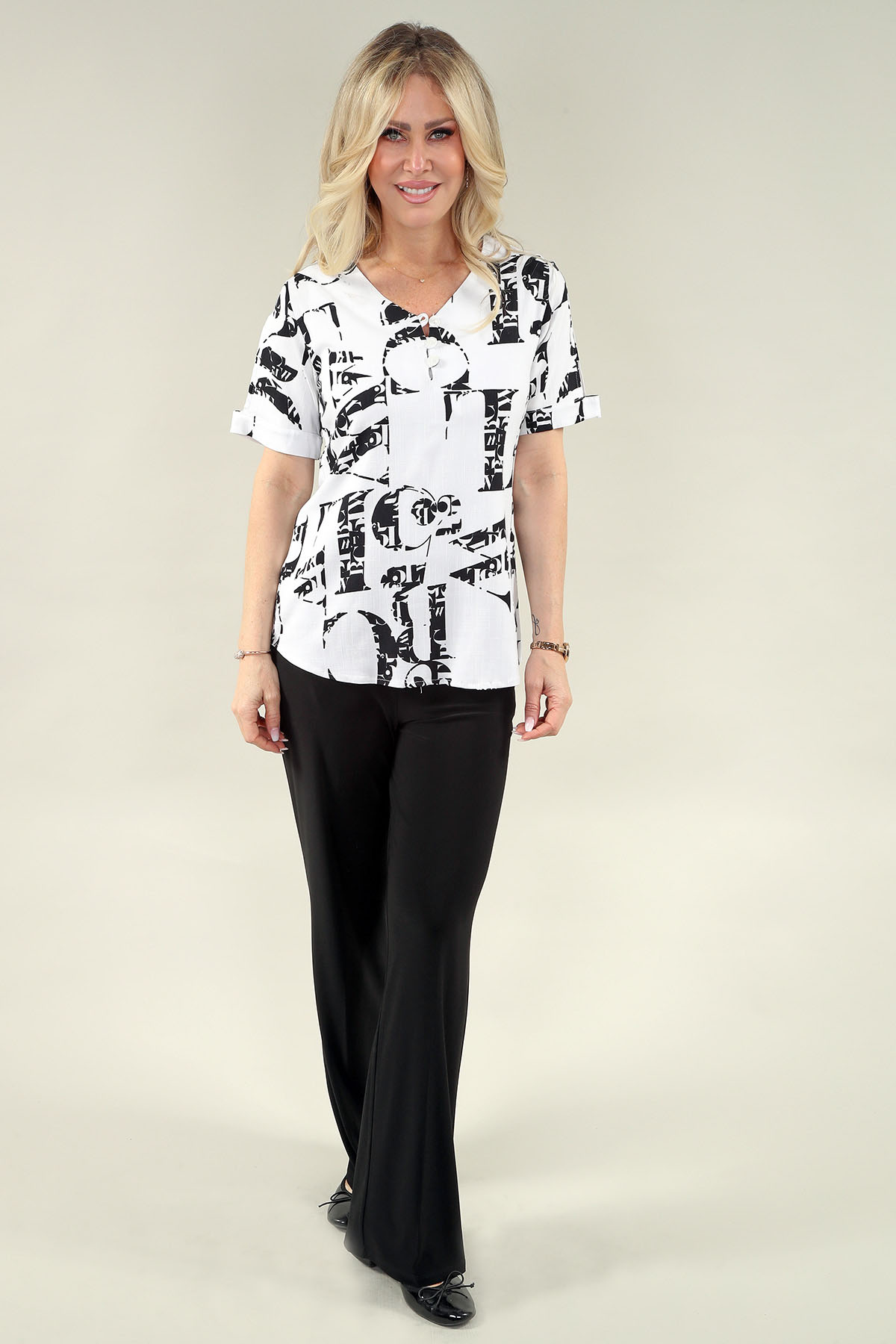 short Split Sleeve haut - col en V en A/S blanc noir haut Safari - Image 2