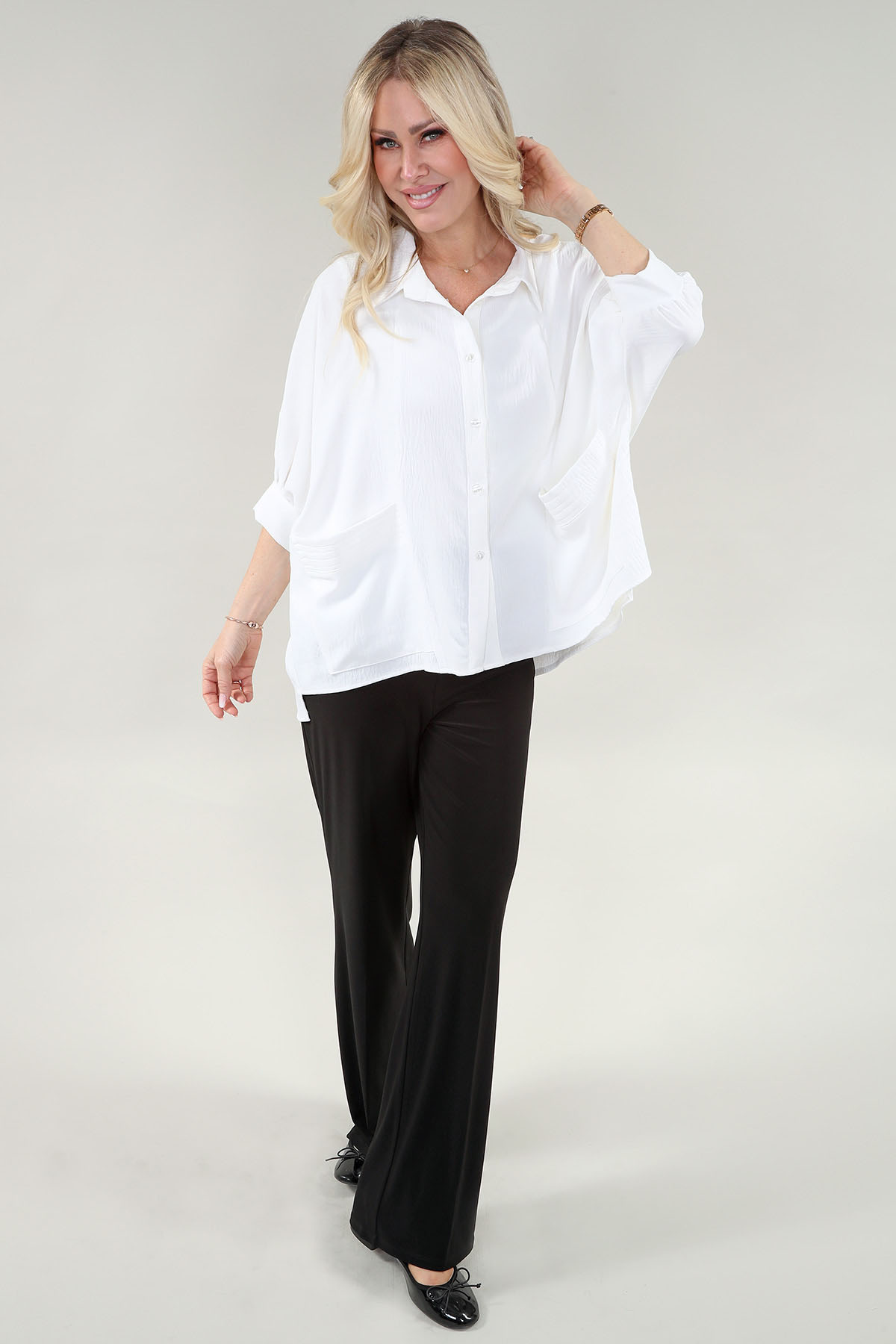 Chemise superposée en coton à manches 3/4 avec revers et poches avant - Image 2