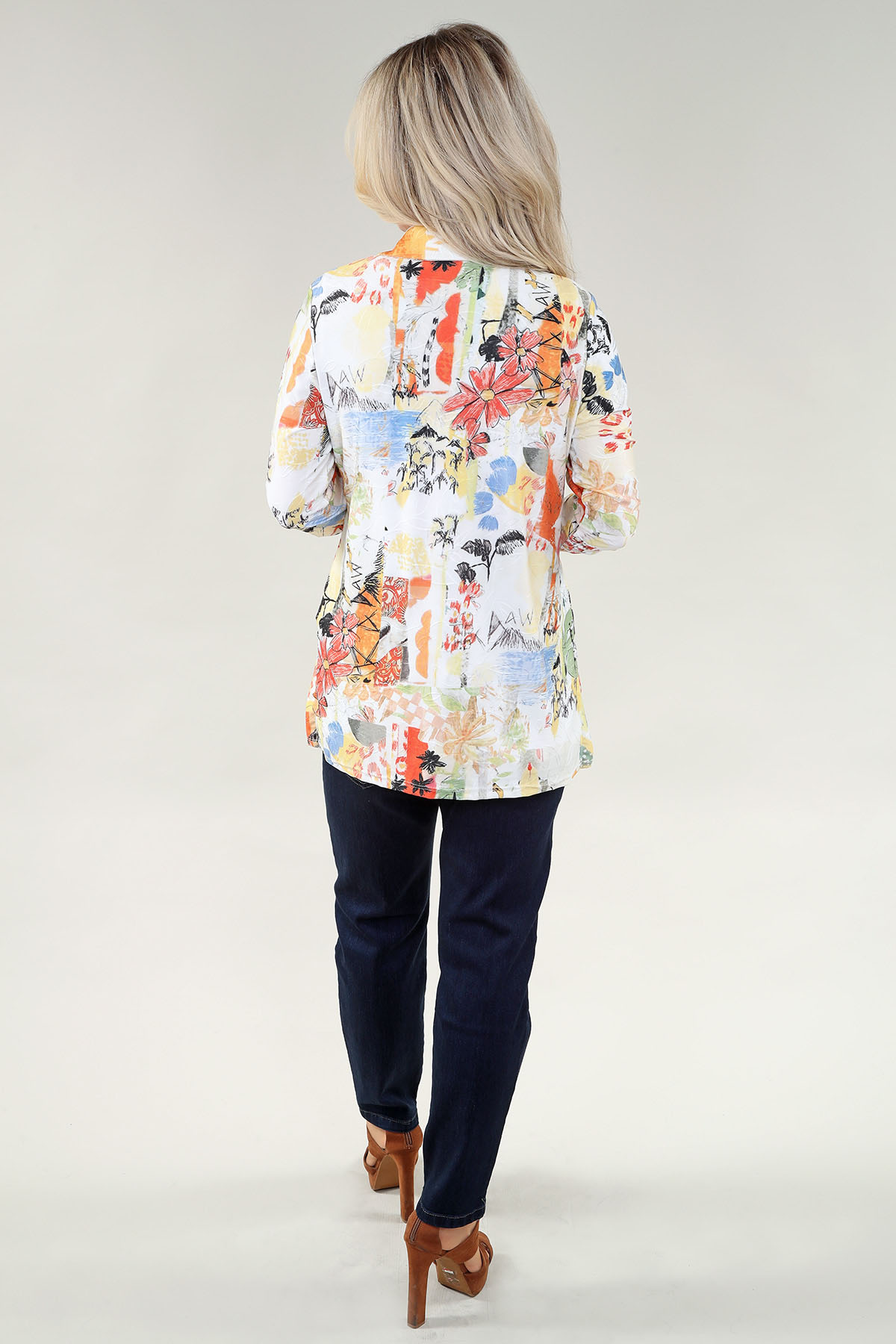 Chemise à manches 3/4 style croquis tropical – Image 3