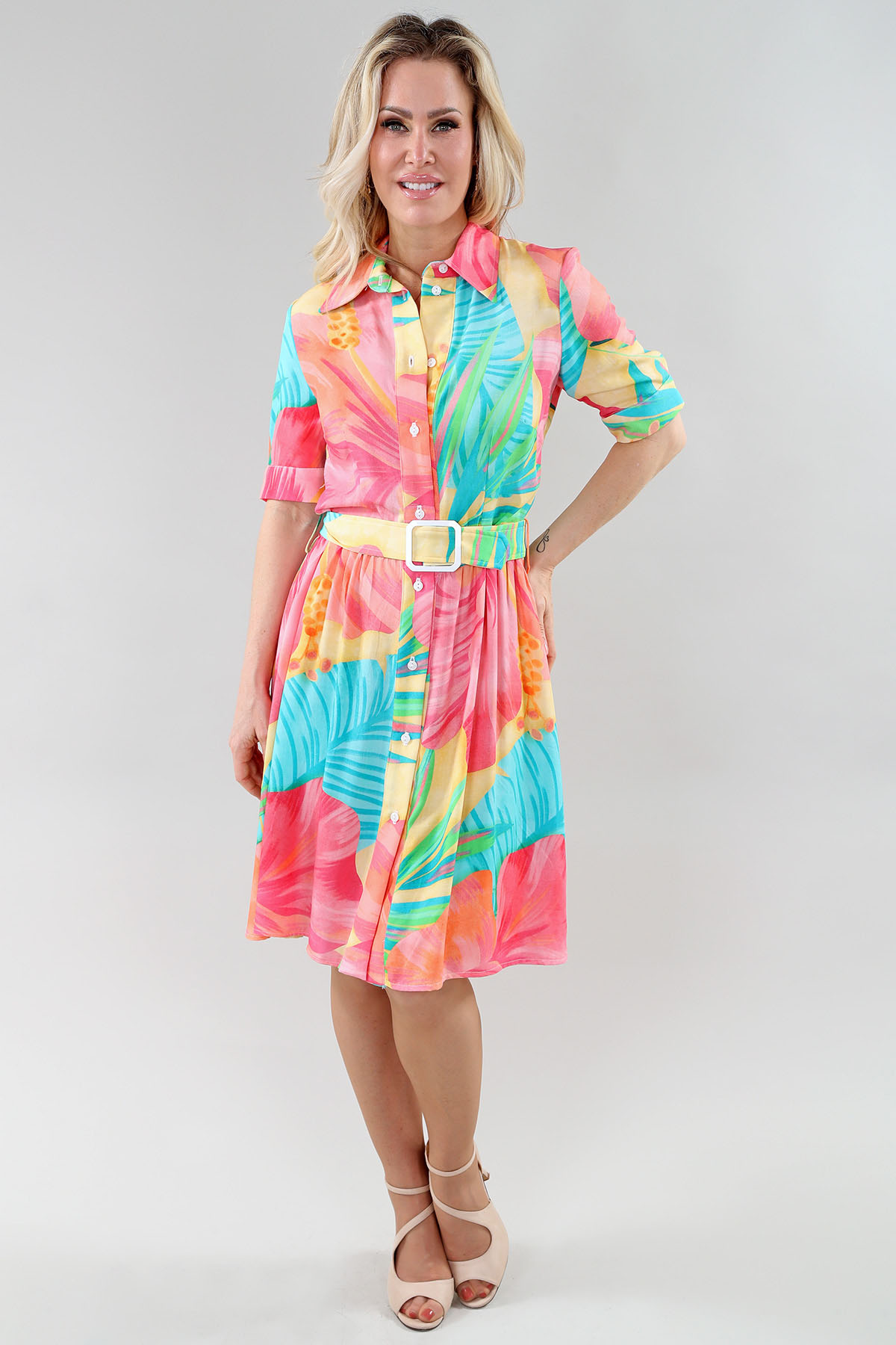 Robe chemisier à manches au coude avec ceinture