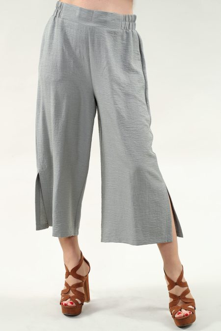 Capri en mélange de coton avec fente latérale et poches