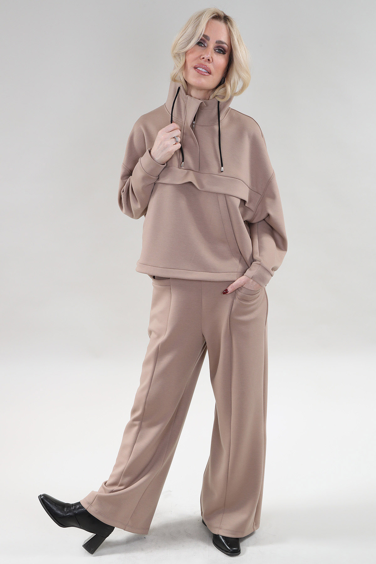 Haut à capuche superposé, manches longues, demi-zip, poche kangourou avant – Cuba, Taupe, Ivoire ou Noir
