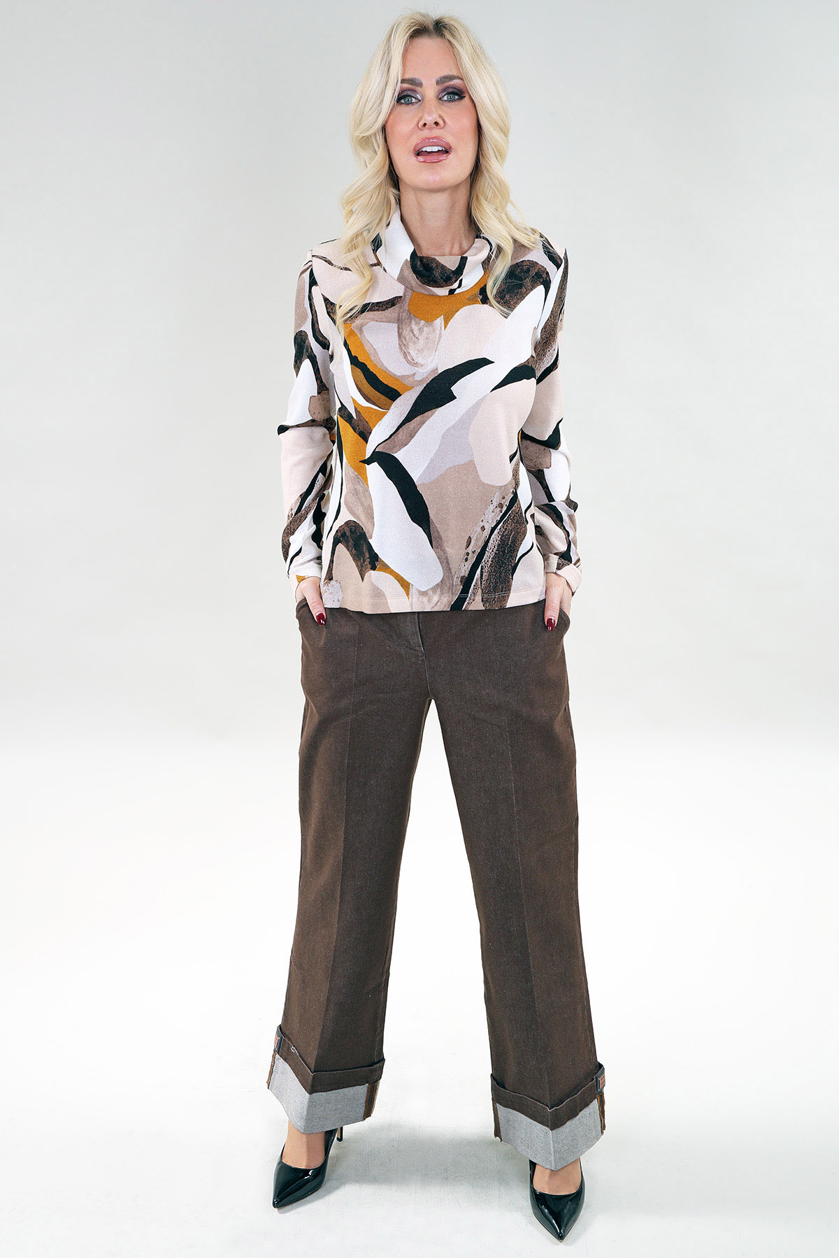 Long Sleeve Top Cowl Neck in A/S Beige Amber Top Sweater Knit Print